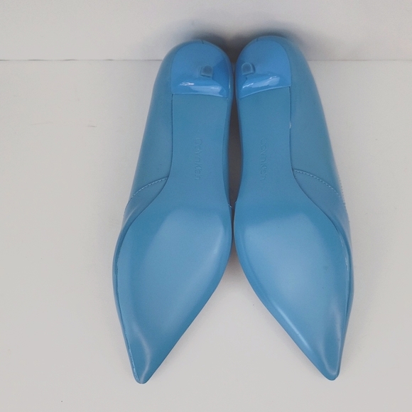 Cakvin Klein Patent Leather Pointy Toe Low Kitten Heel Pump Baby Blue Sz 7.5 - Picture 8 of 11